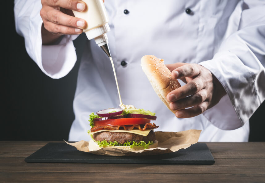 أفضل وصفات صوص البرجر تجربة مثالية